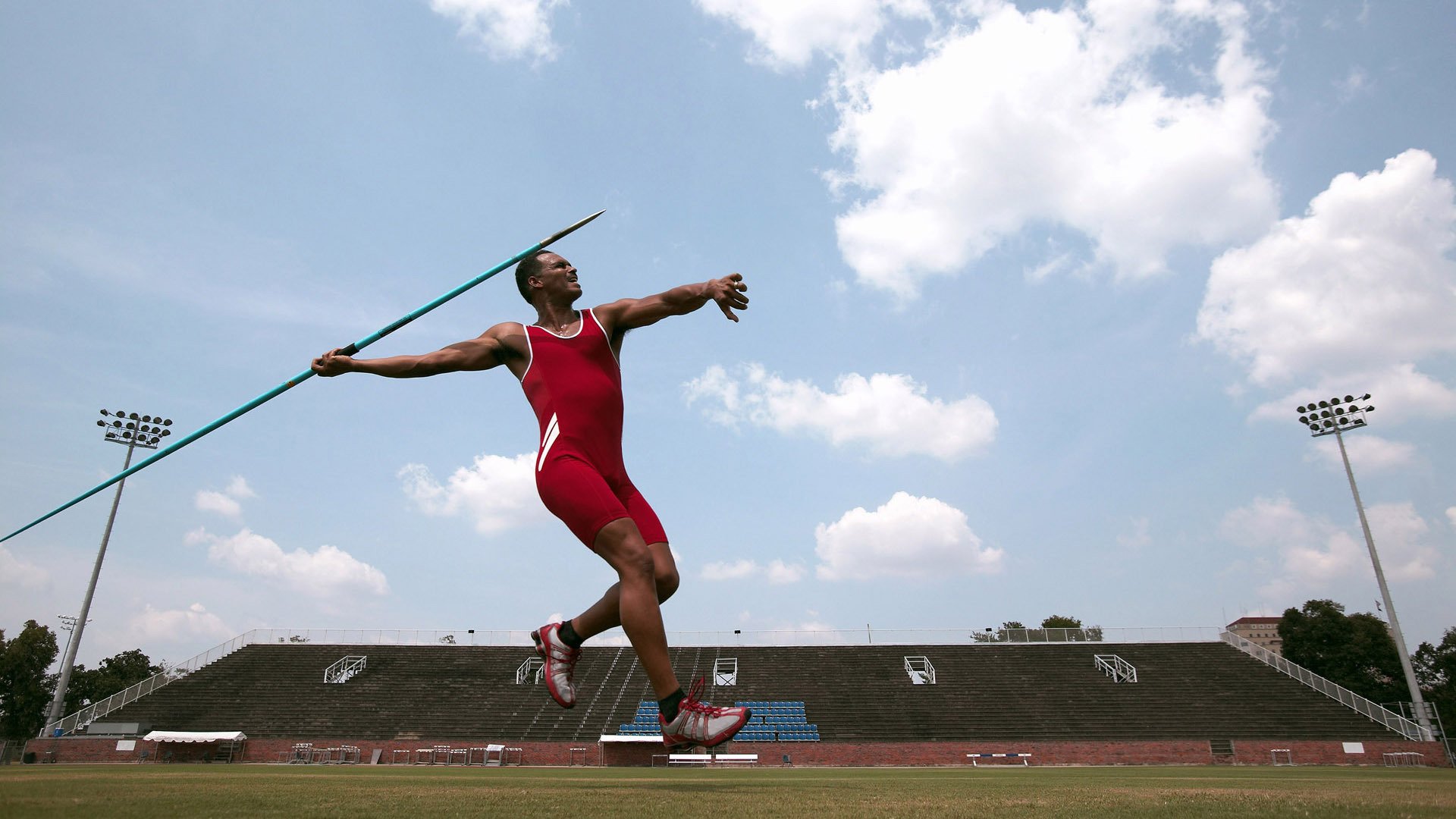 公路骑行超长距离耐力赛 破千公里线路吸引资深车友
